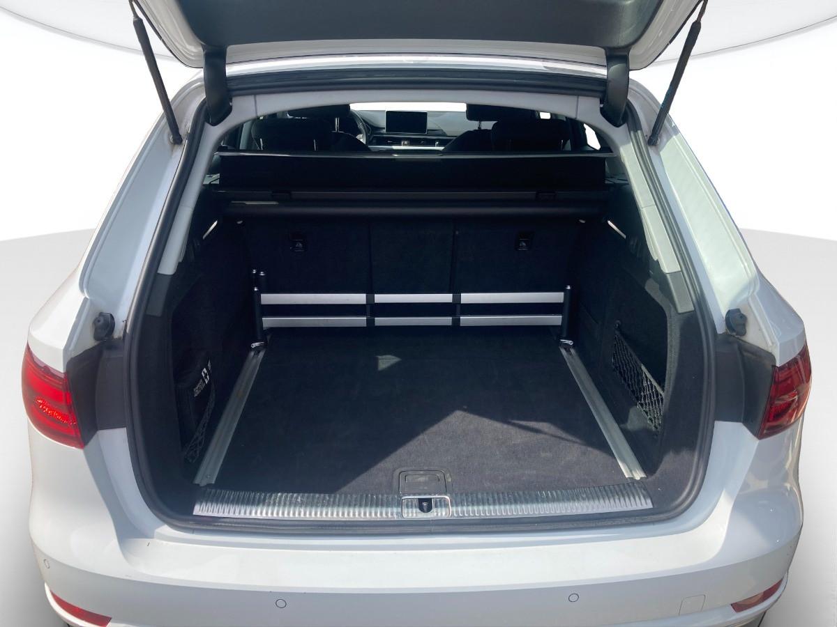 AUDI A4 Avant 35 2.0 tdi 150cv s-tronic