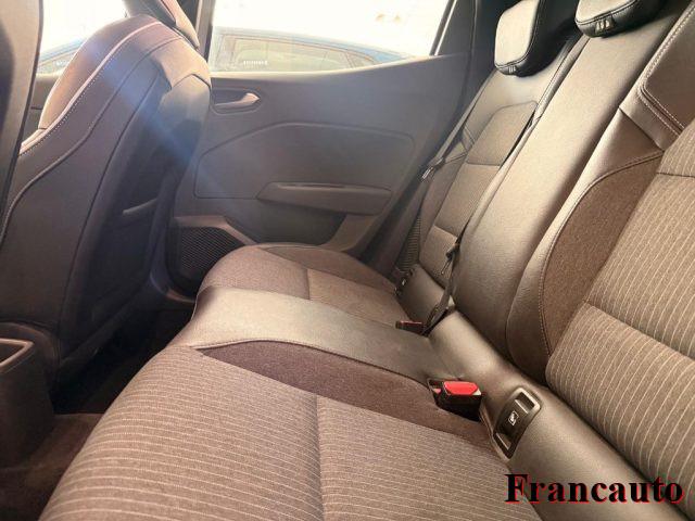 RENAULT Clio Full Hybrid E-Tech 145 CV 5 porte Engineered