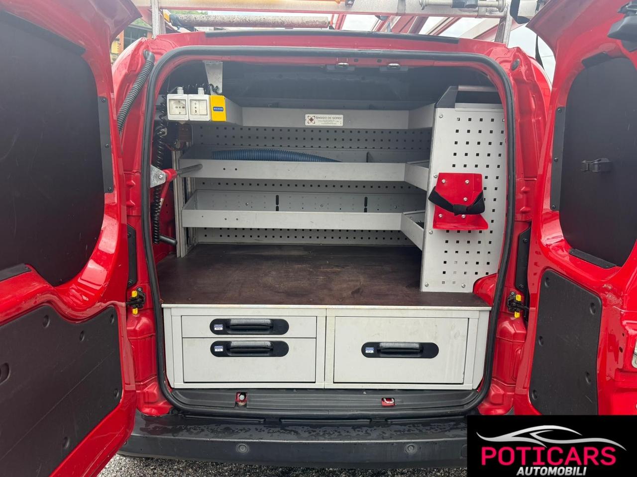 Fiat Fiorino 1.3 MJT 95CV Cargo