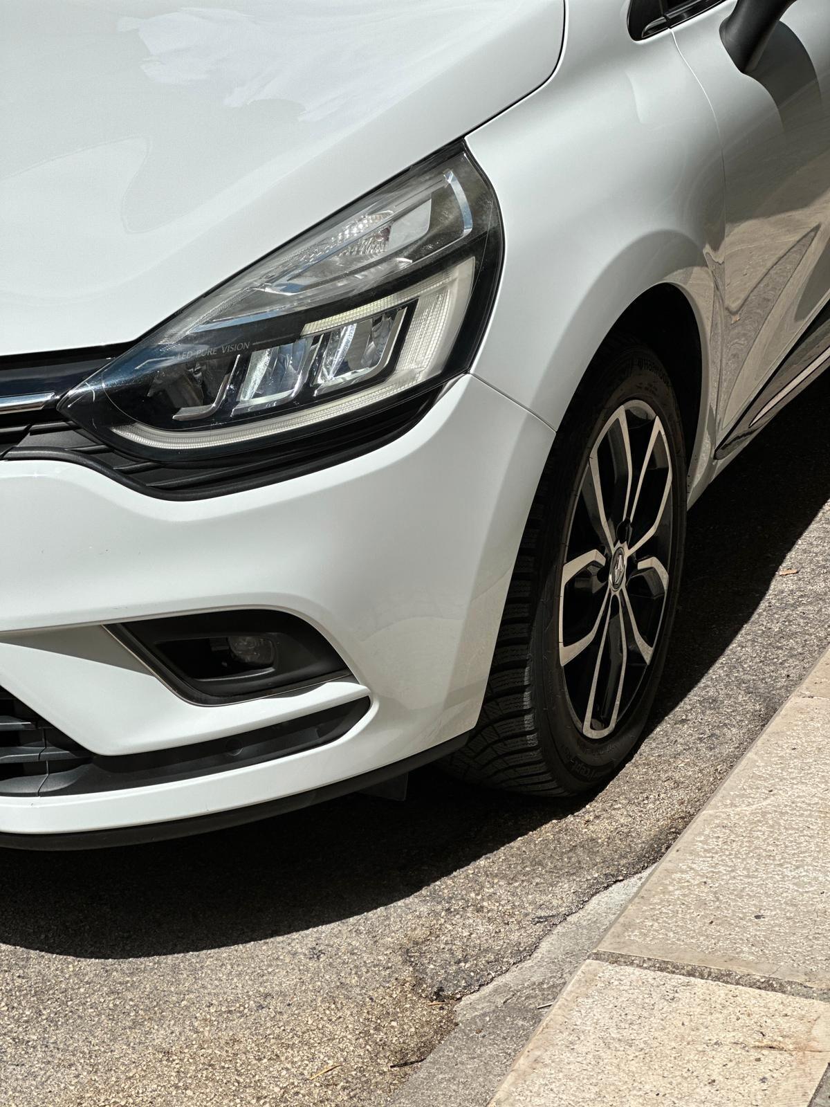 Renault Clio 1.5 90CV EDC Zen *FULL*