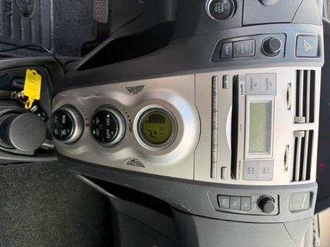 TOYOTA Yaris 2ª serie Yaris 1.3 5 porte M-MT Sol