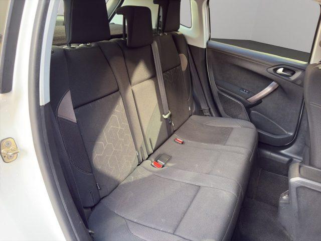 PEUGEOT 2008 1.2 VTi 82CV Allure