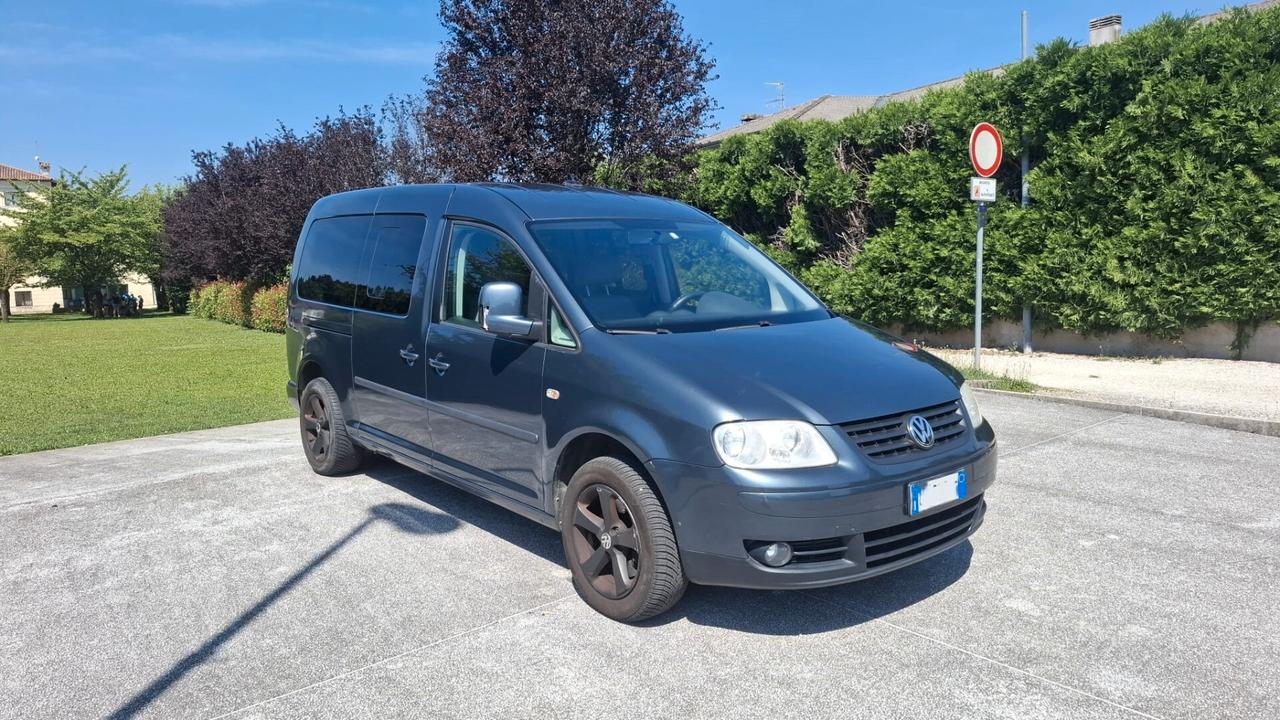 Volkswagen Caddy 2.0 TDI 140CV 4p. Van Vetrato DPF