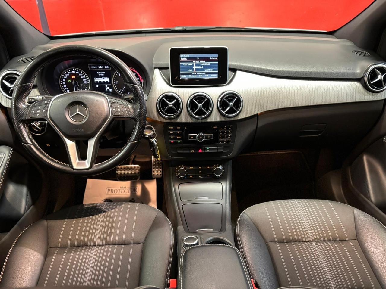 Mercedes-benz B 180 Mercedes-Benz Classe B 180 CDI Premium-Sport