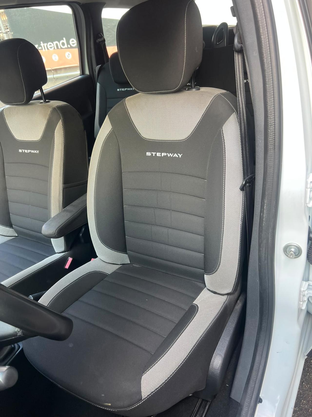 Dacia Lodgy SW STEPWAY 7 POSTI