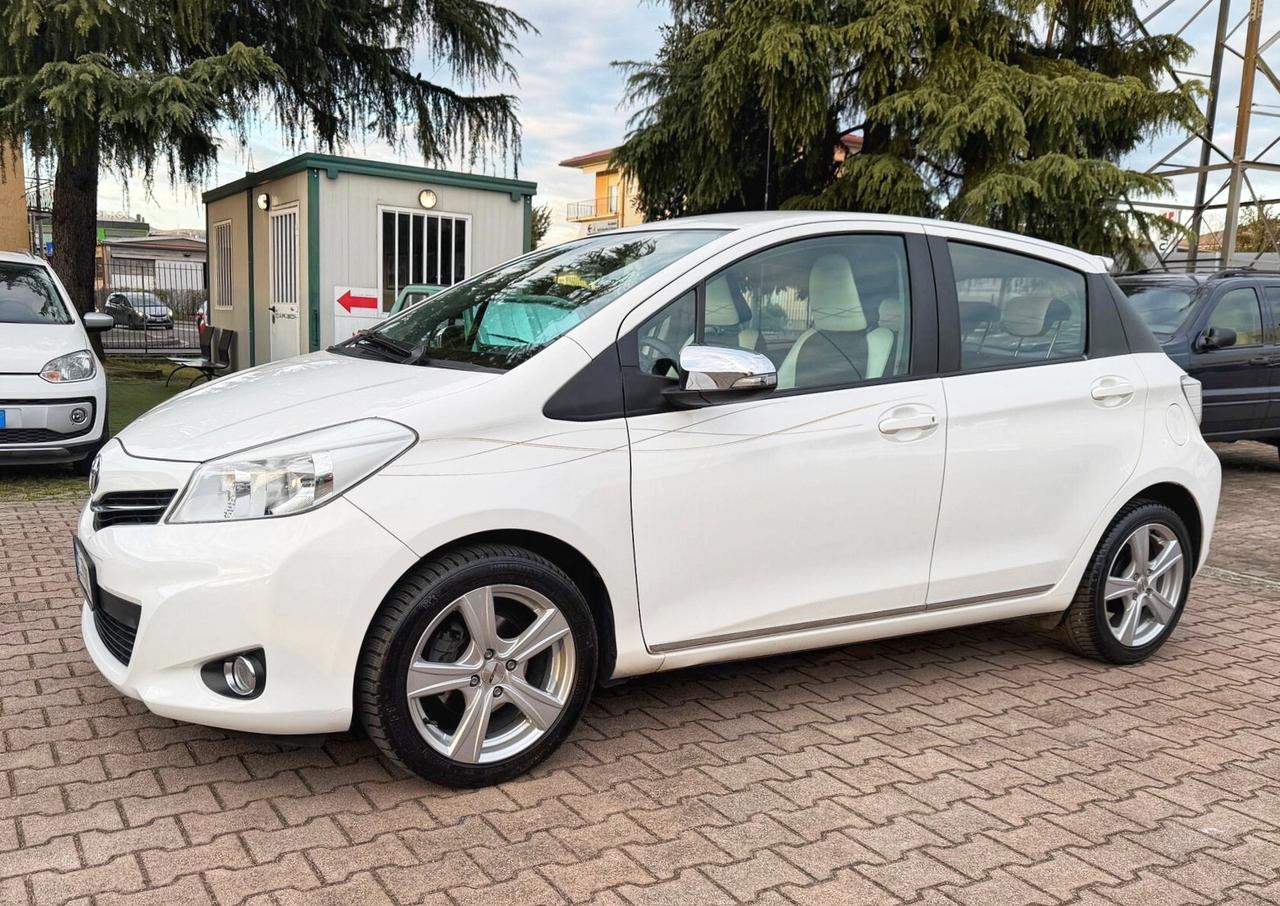 Toyota Yaris 1.3 5 porte OK NEOPATENTATI