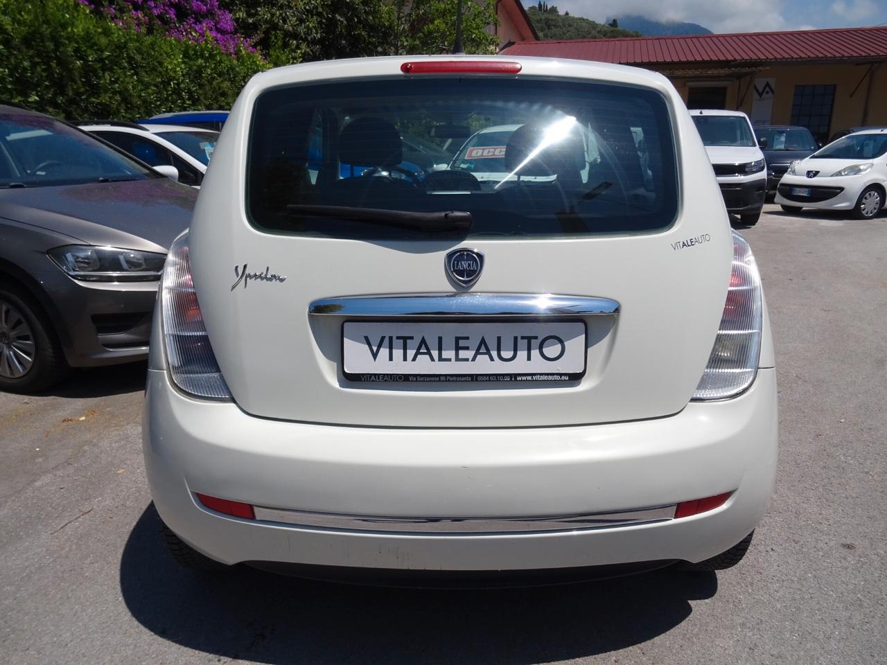 Lancia Ypsilon 1.2 69 CV UNYCA OK NEOPATENTATI