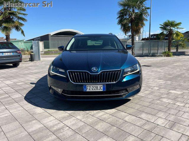 SKODA Superb Superb Wagon 2.0 tdi Executive 150cv dsg - FZ228JC