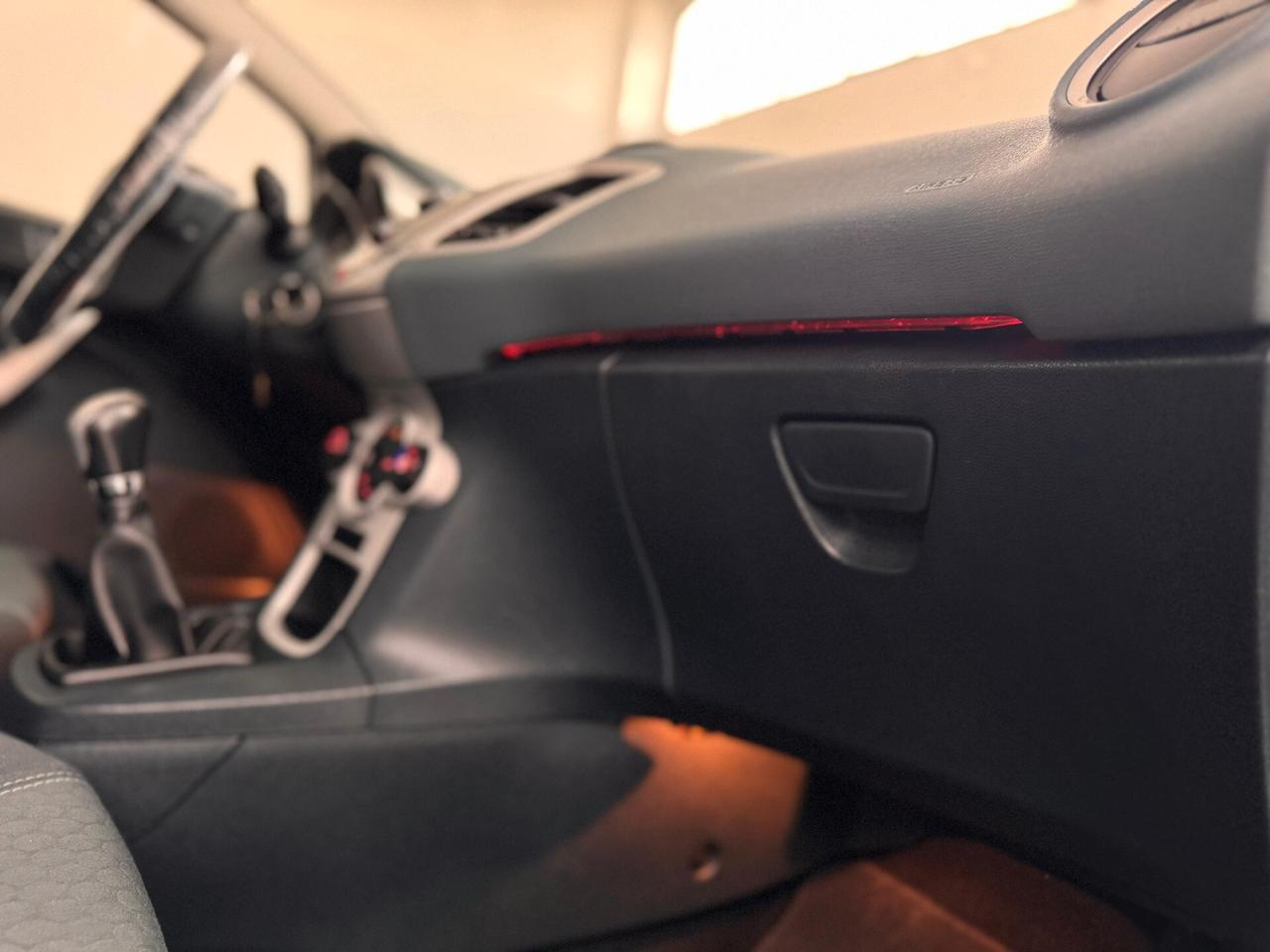 Ford Fiesta 1.4 TDCi 68CV 5 porte Titanium