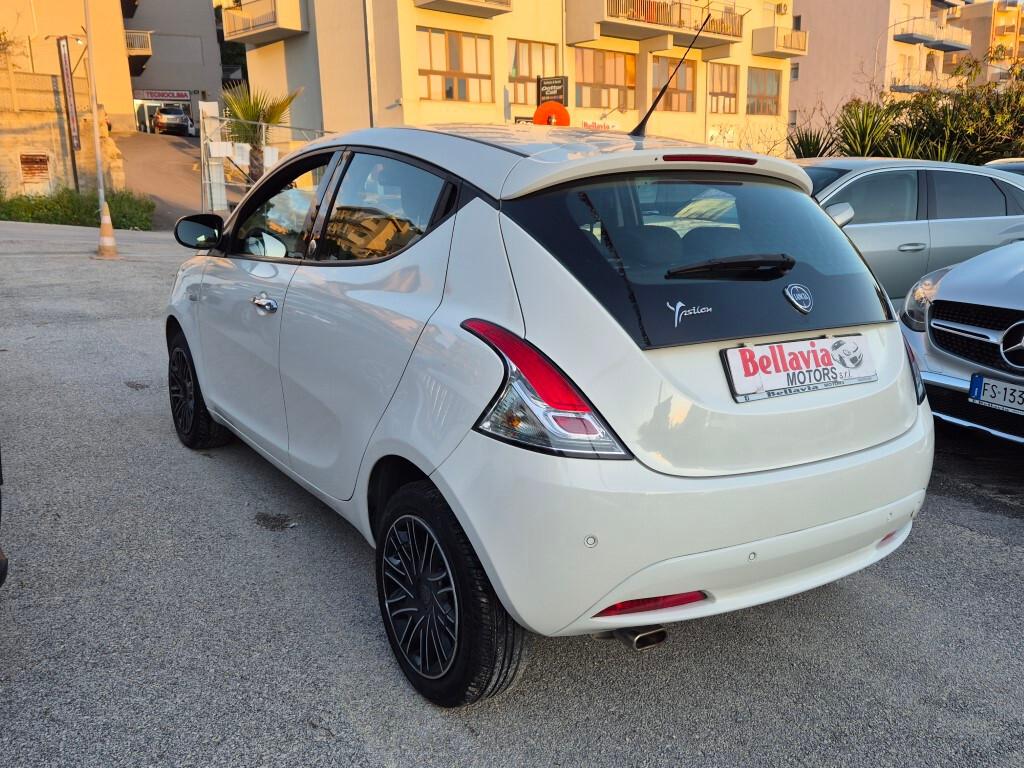 Lancia Ypsilon 1.2 69CV GPL Ecochic Gold