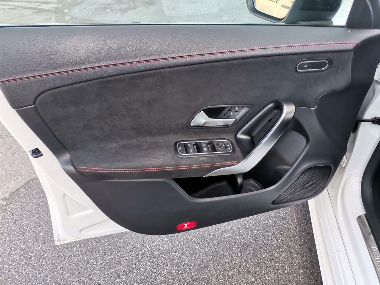 Mercedes-Benz CLA 200 d Shooting Brake Premium