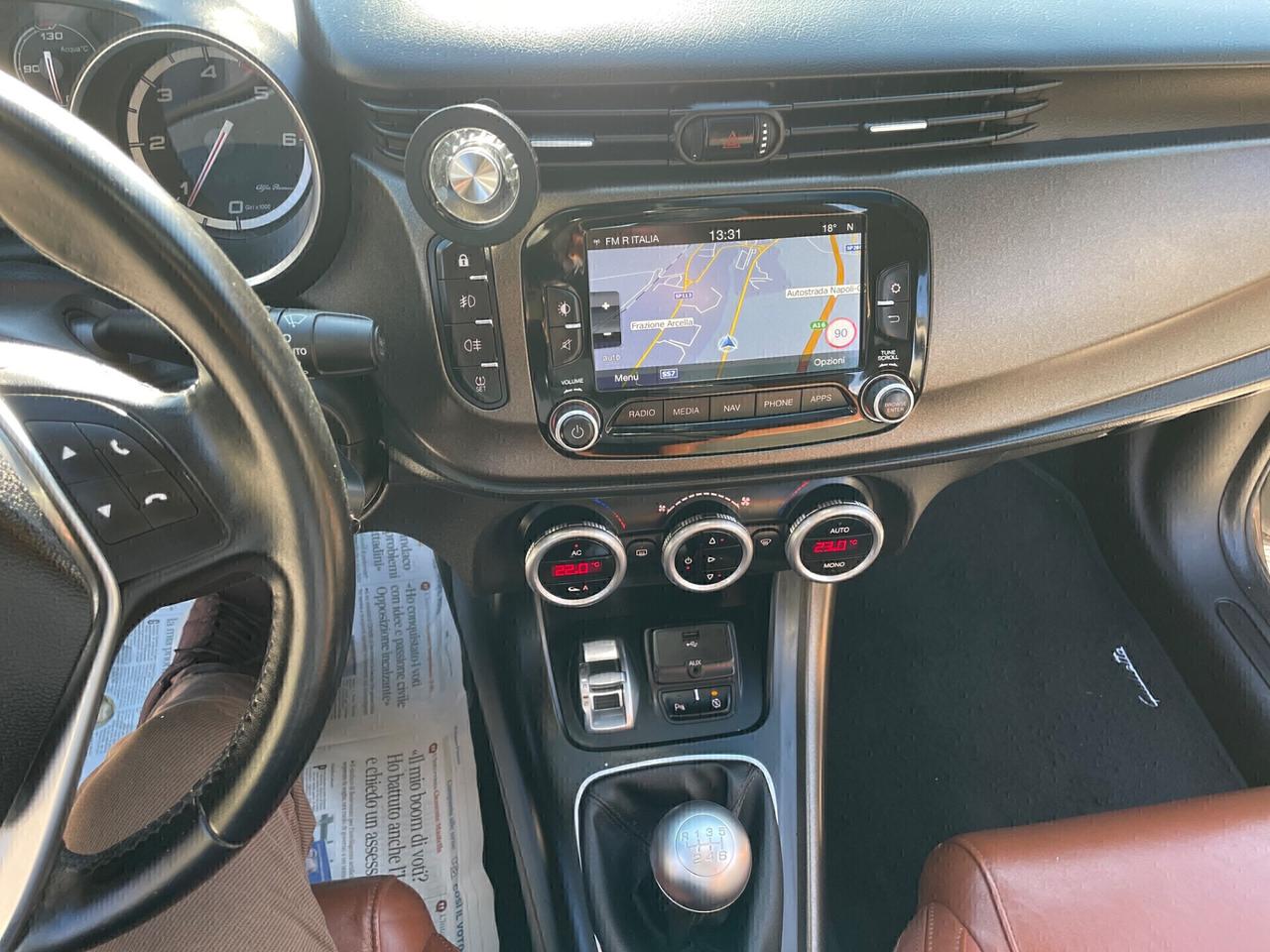 Alfa Romeo Giulietta DISTINTIVA