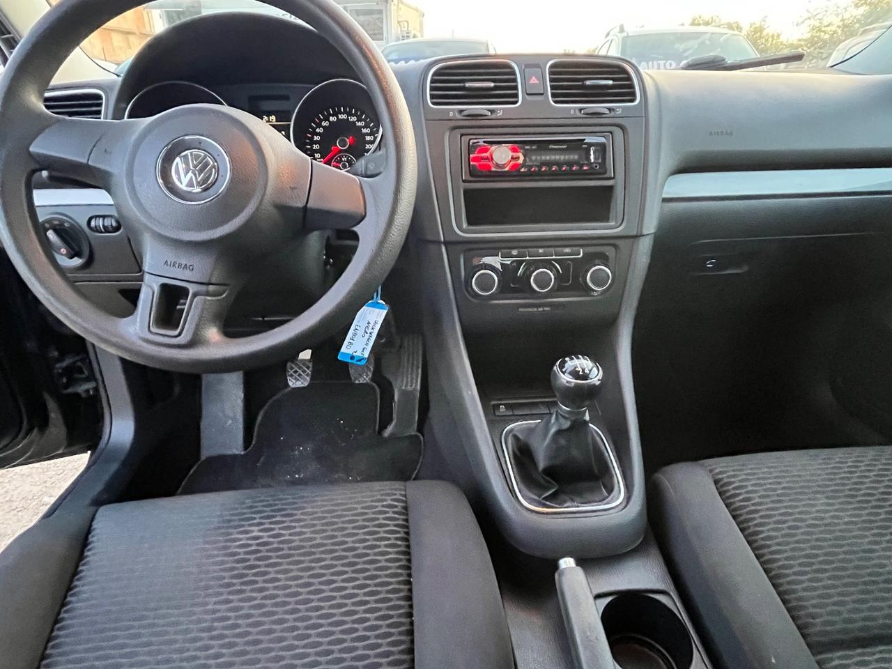 Volkswagen Golf 1.6 TDI 5p. Anno 2012