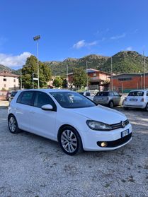 Volkswagen Golf 6 1.6 TDI Highline NEOPATENTATI