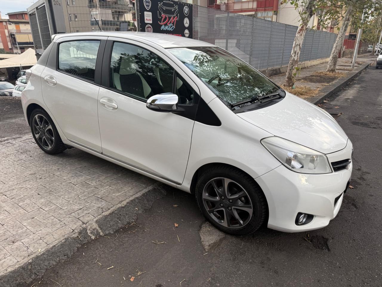 Toyota Yaris 1.0 5 porte