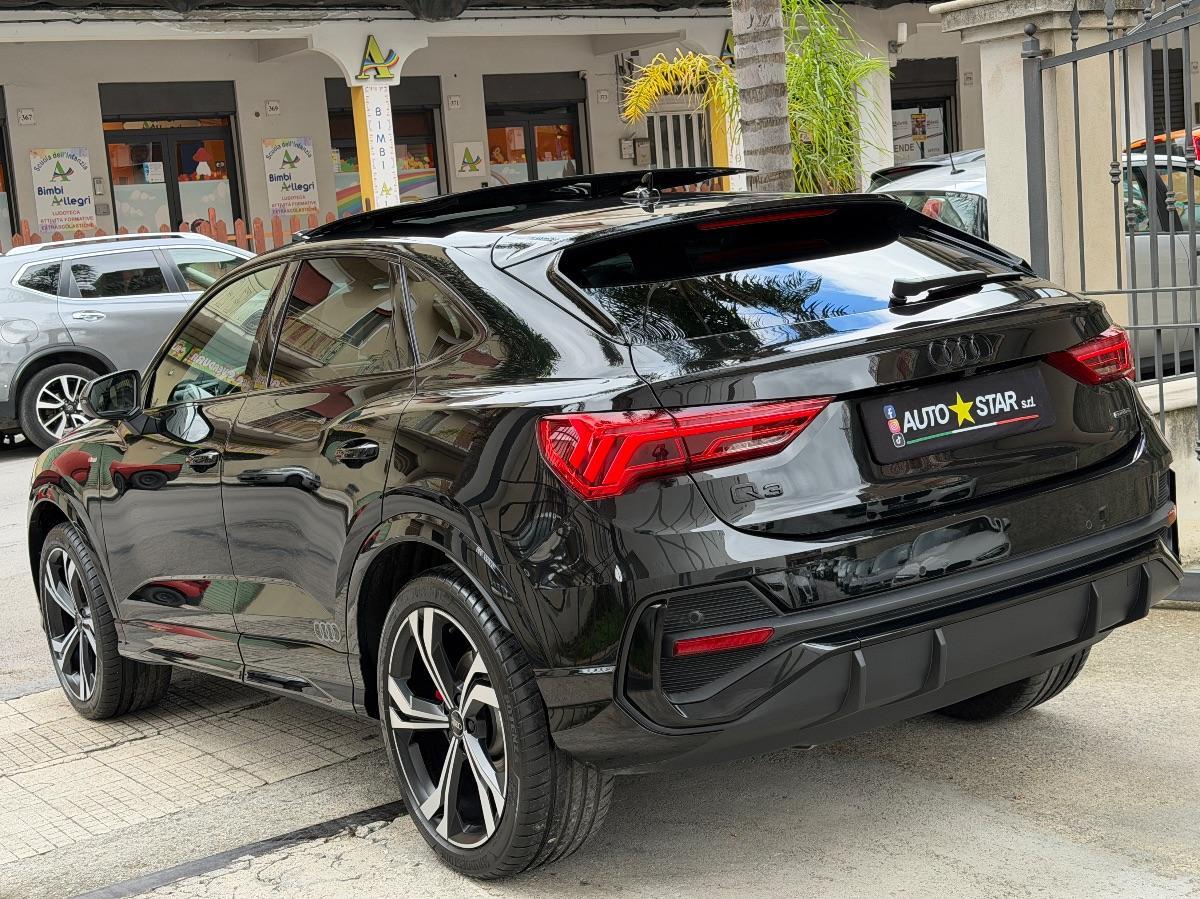 Audi Q3 Sportback 40TDI Quattro S-line Identity Black 200CV