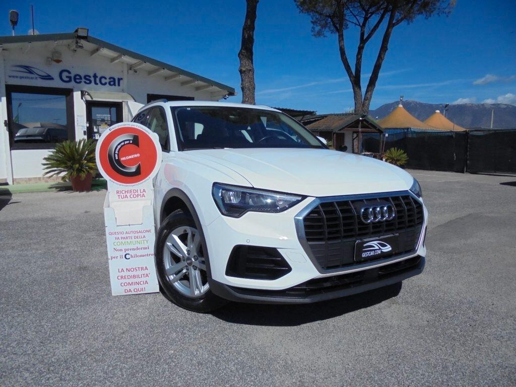 Audi Q3 35 TDI S tronic Business