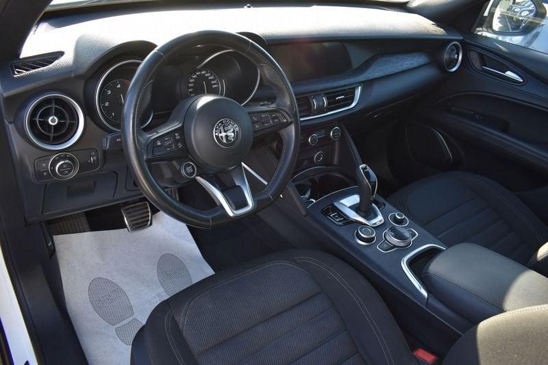 Alfa Romeo Stelvio Stelvio 2.2 t Super Business rwd 160cv auto