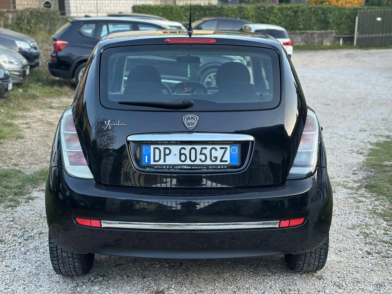 Lancia YPSILON 1.2 NEOPAT KMCERT