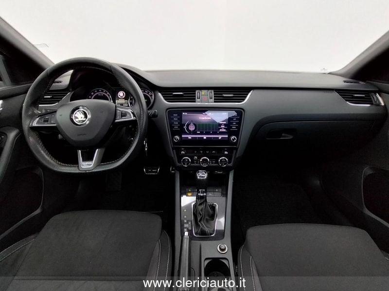 Škoda Octavia 2.0 TDI DSG Wagon RS (TETTO)