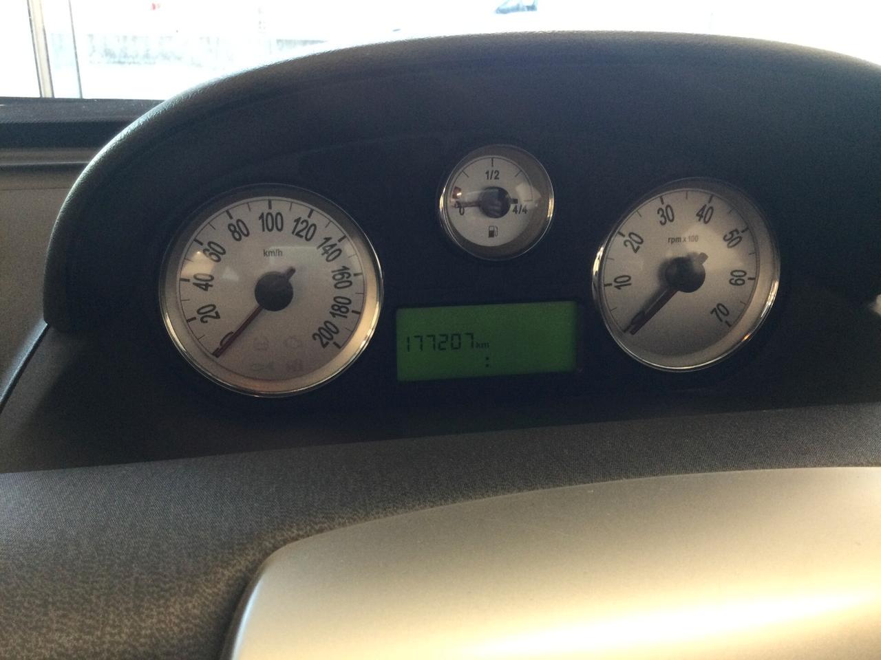 Lancia Ypsilon 1.2 69 CV Argento