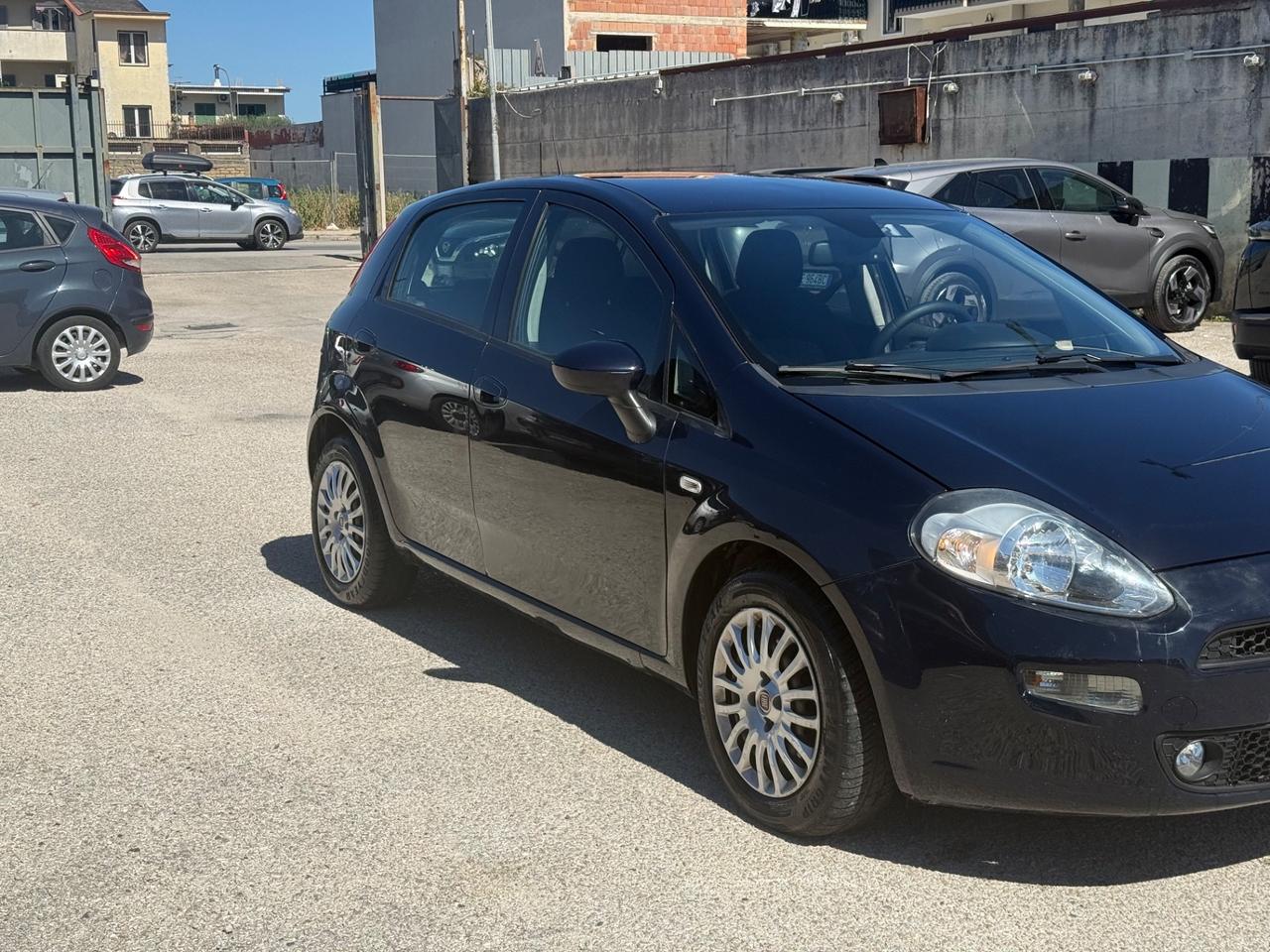 Fiat Punto 1.3 MJT II S&S 95 CV 5 porte Street