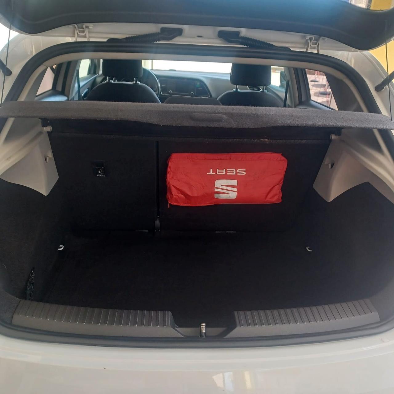 REGOLARMENTE TAGLIANDATA LEON 1.6 TDI PERFETTA