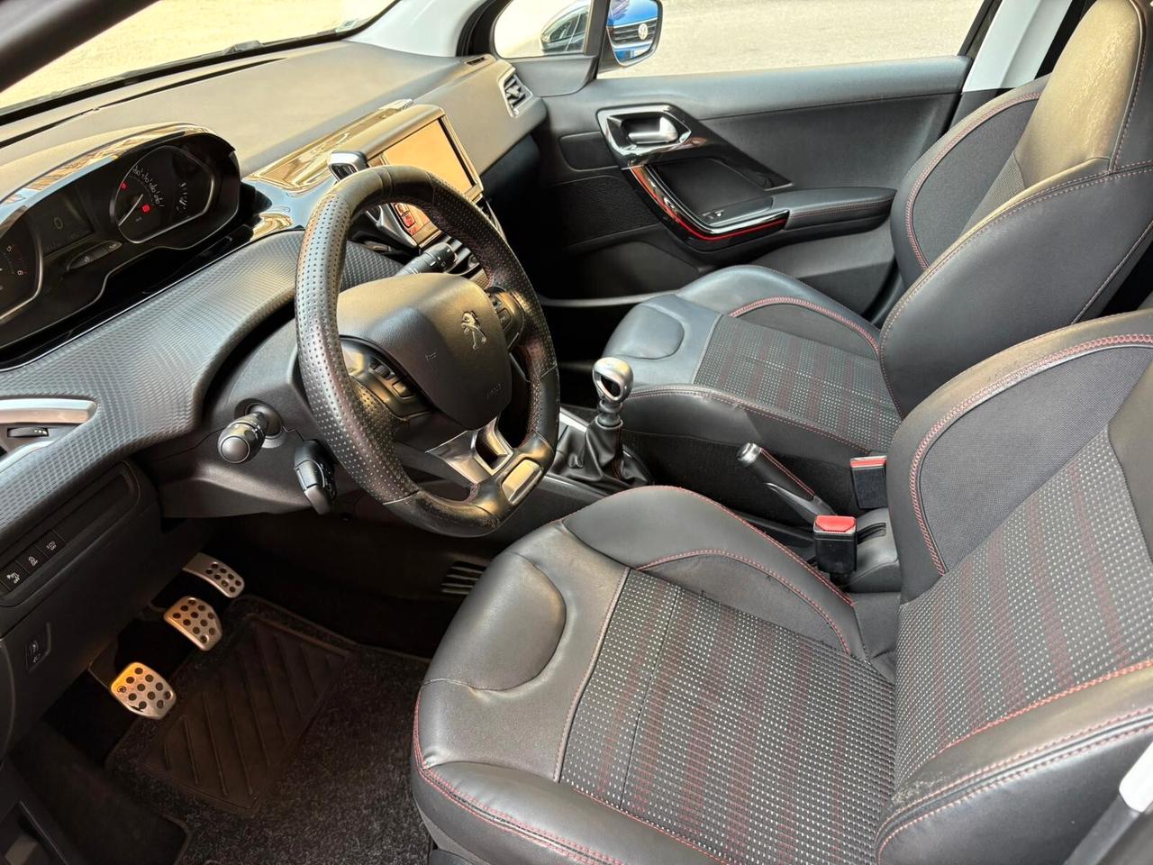 Peugeot 208 BlueHDi 120 S&S 5 porte GT Line