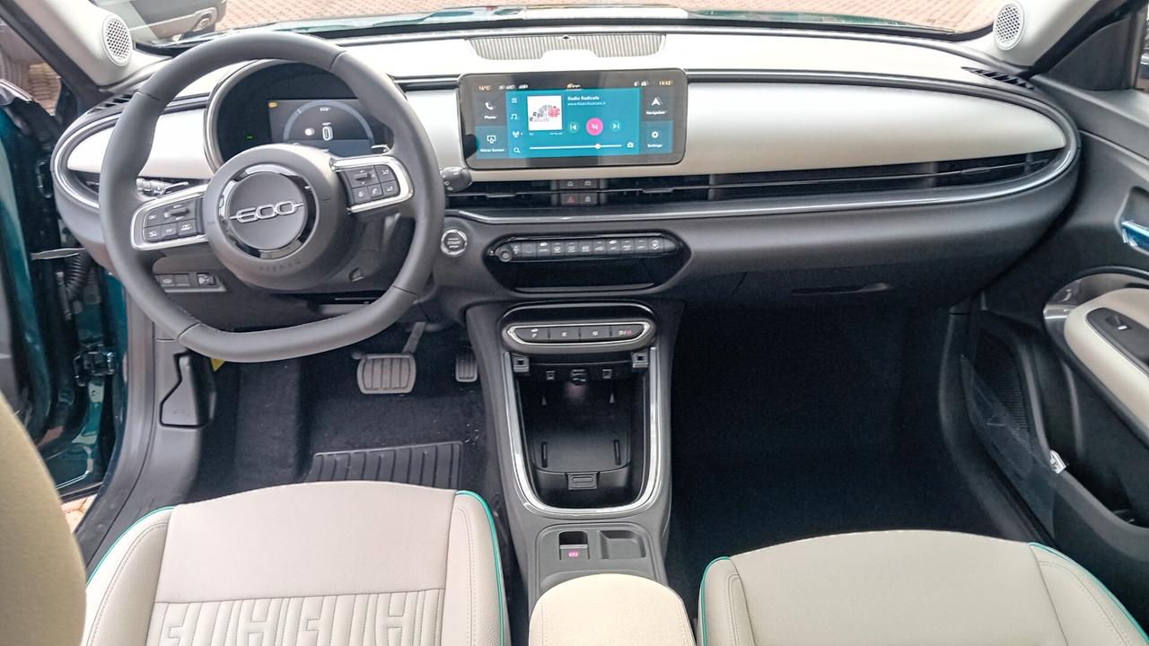 Fiat 600 1.2 Hybrid 145 CV DCT MHEV La Prima * SENZA VINCOLO DI FINANZIAMENTO*