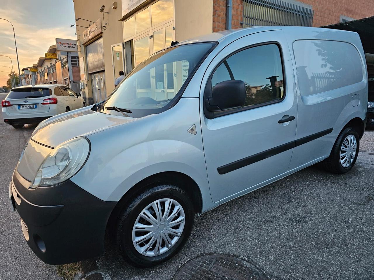 Renault Kangoo 1.5 dCi 75cv Live*Furgonato*Navi*Euro5*
