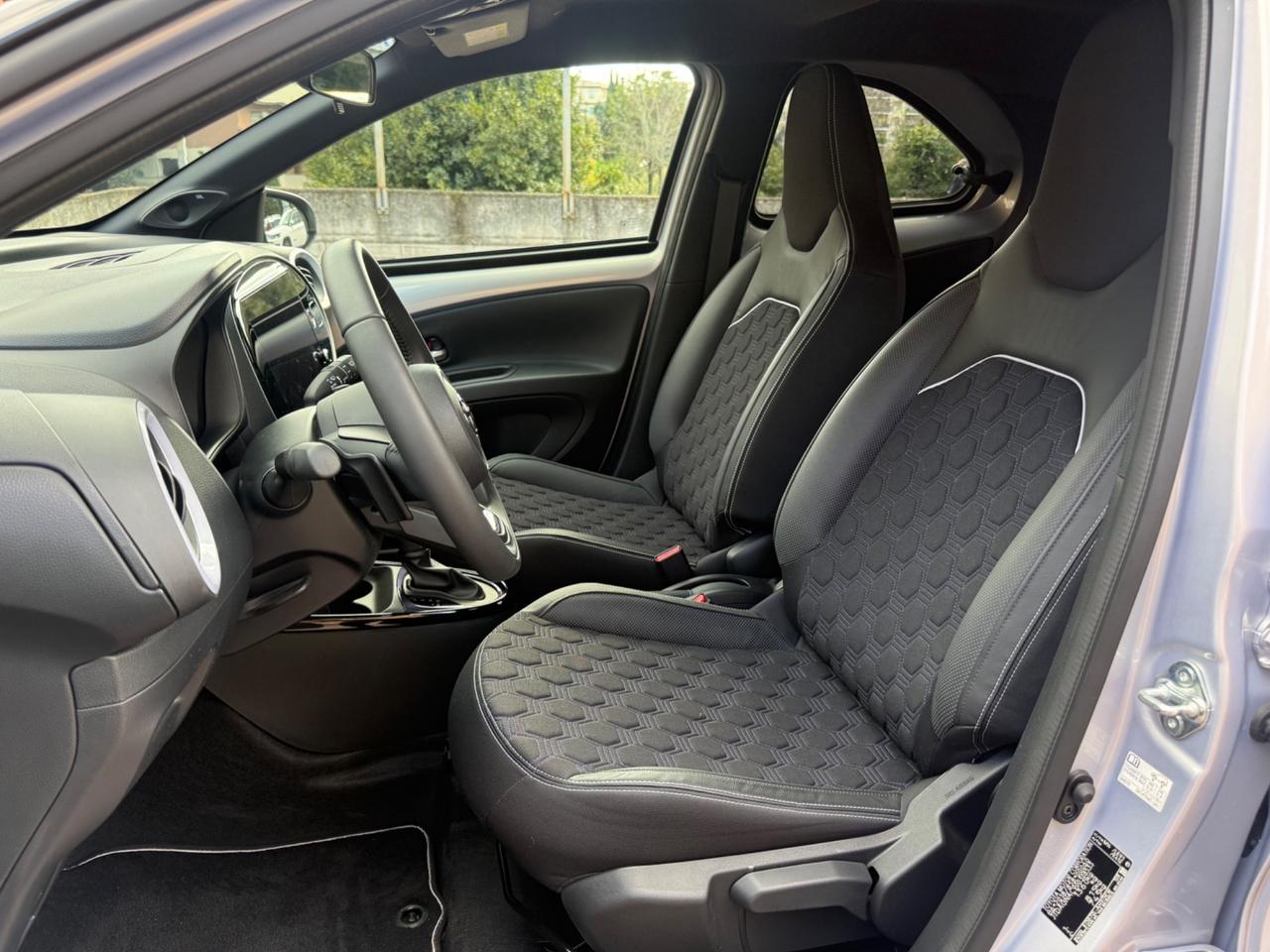 Toyota Aygo X 1.0 VVT-i 72 CV 5 porte JBL Special Edition S-CVT