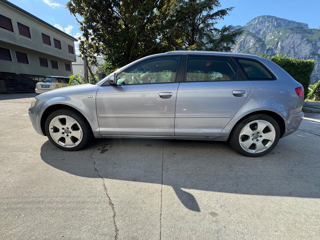 Audi A3 2.0 16V TDI quattro Ambition