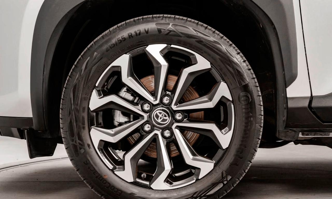 Toyota Yaris Cross AWD Hybrid