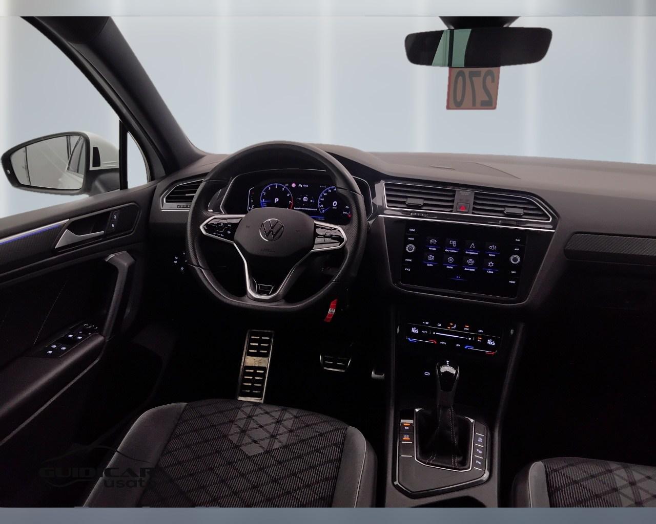 VOLKSWAGEN Tiguan II 2021 - Tiguan 1.5 tsi R-Line 150cv dsg