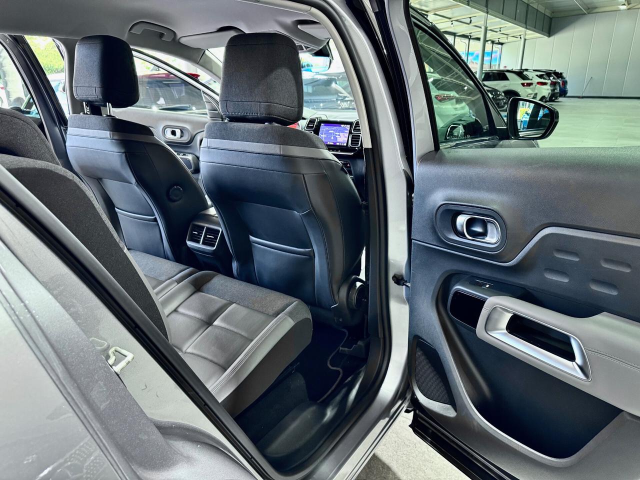 Citroen C5 Aircross 1.6 Hybrid 225CV EAT8 Shine