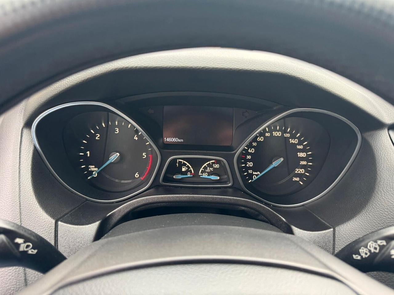 FORD FOCUS 1.5 TDCi 95cv TITANIUM NEOPAT