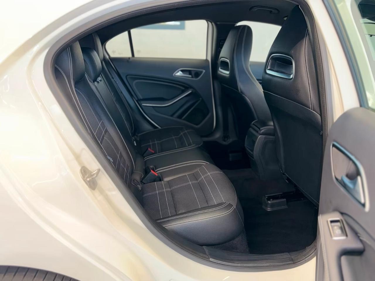 Mercedes-benz A 160 d Premium ok neo patentati