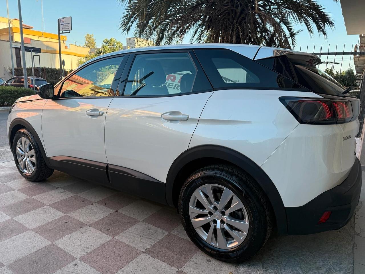 Peugeot 3008 1.5 Blue-HDi Active Pack