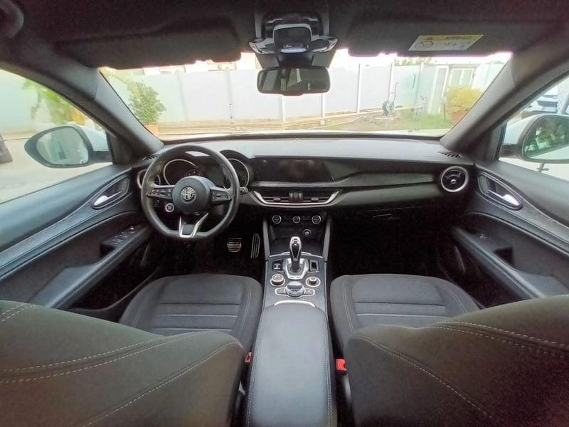 Alfa Romeo Stelvio 2.2 Turbo Diesel 190CV AT8 Q4 Business