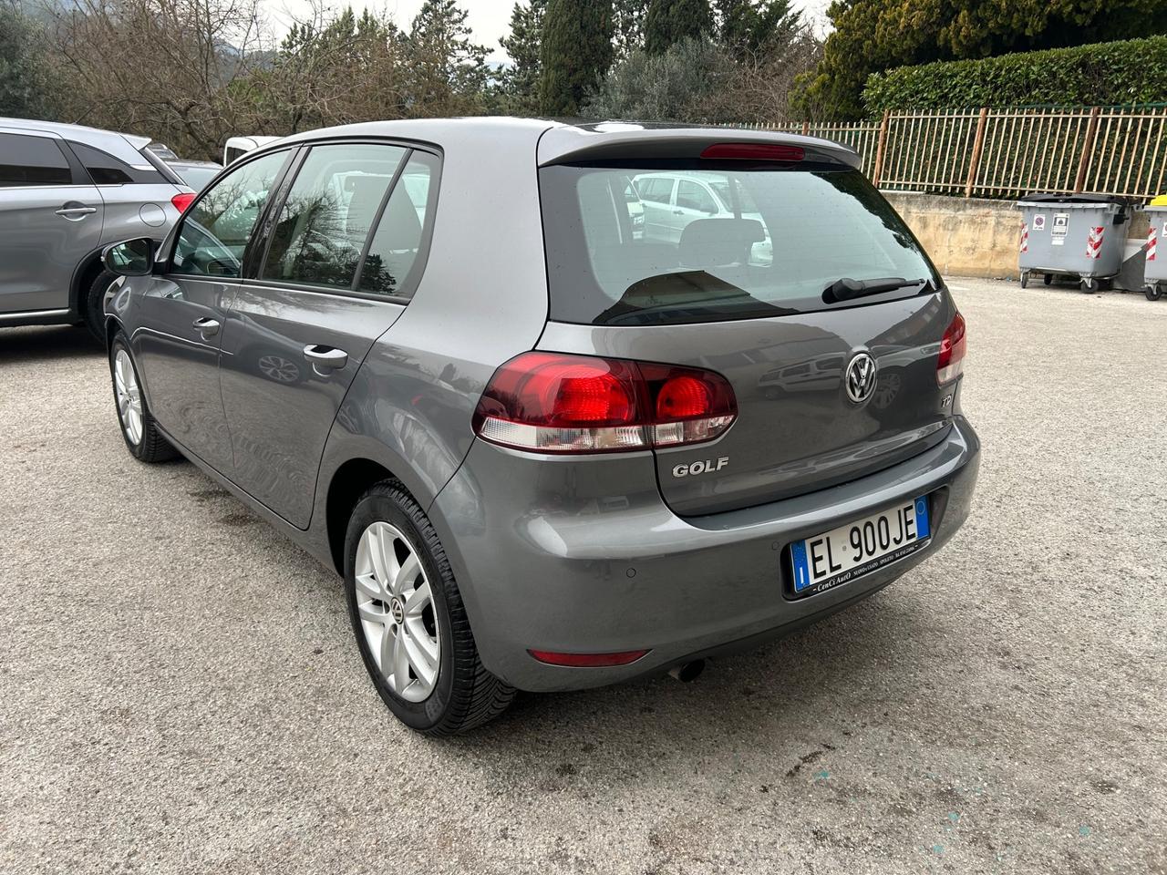 Volkswagen Golf 1.6 TDI DPF 5p. Highline
