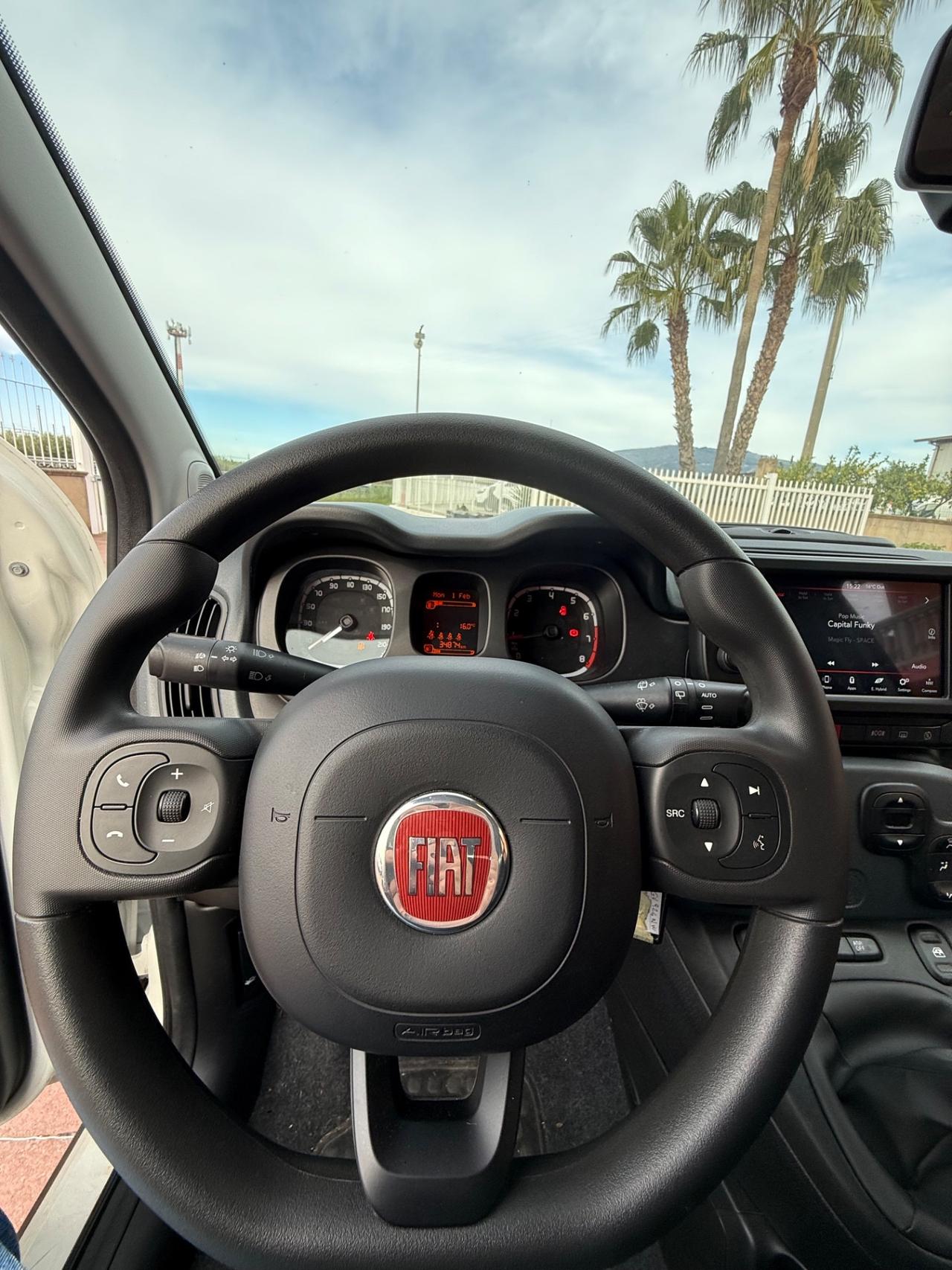 Fiat Panda 1.0 Hybrid CROSS