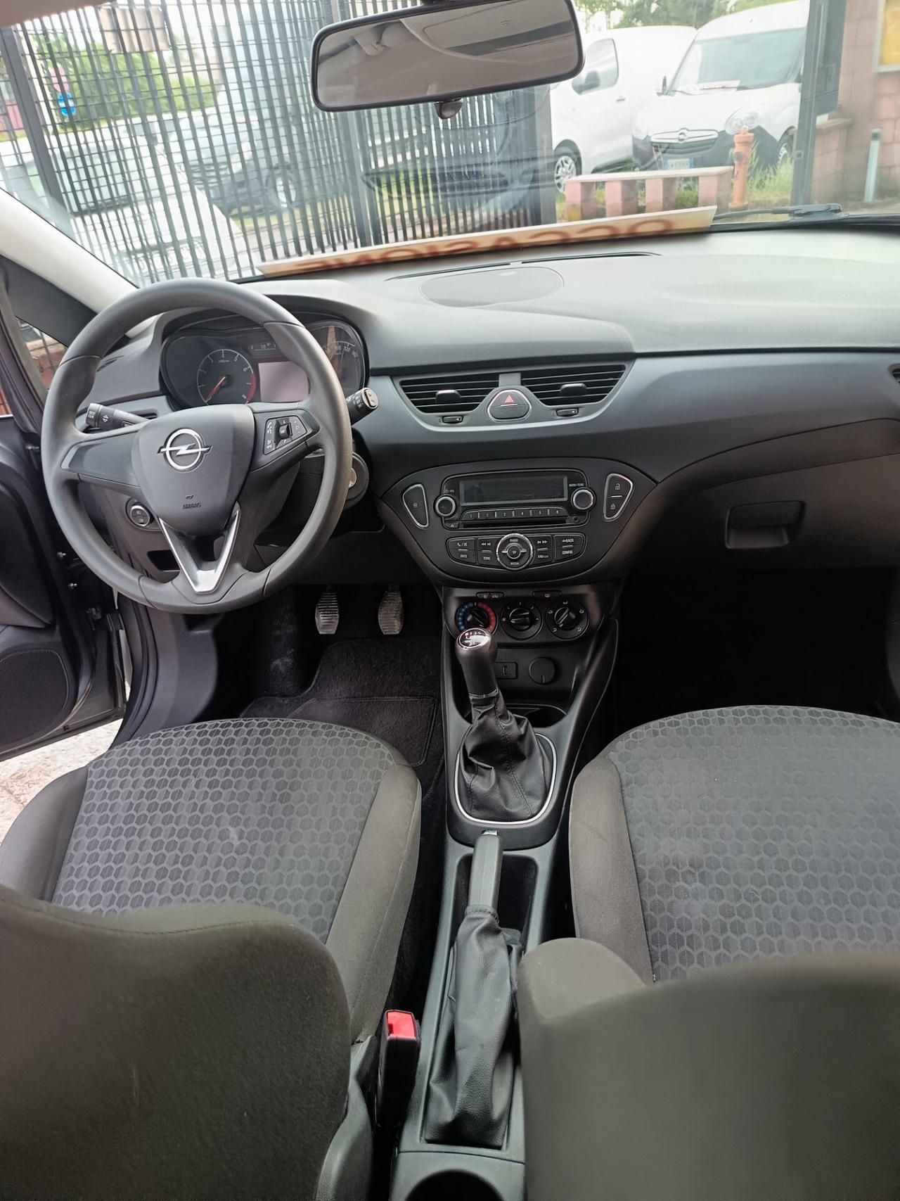 Opel Corsa 1.2 5 porte n-Joy