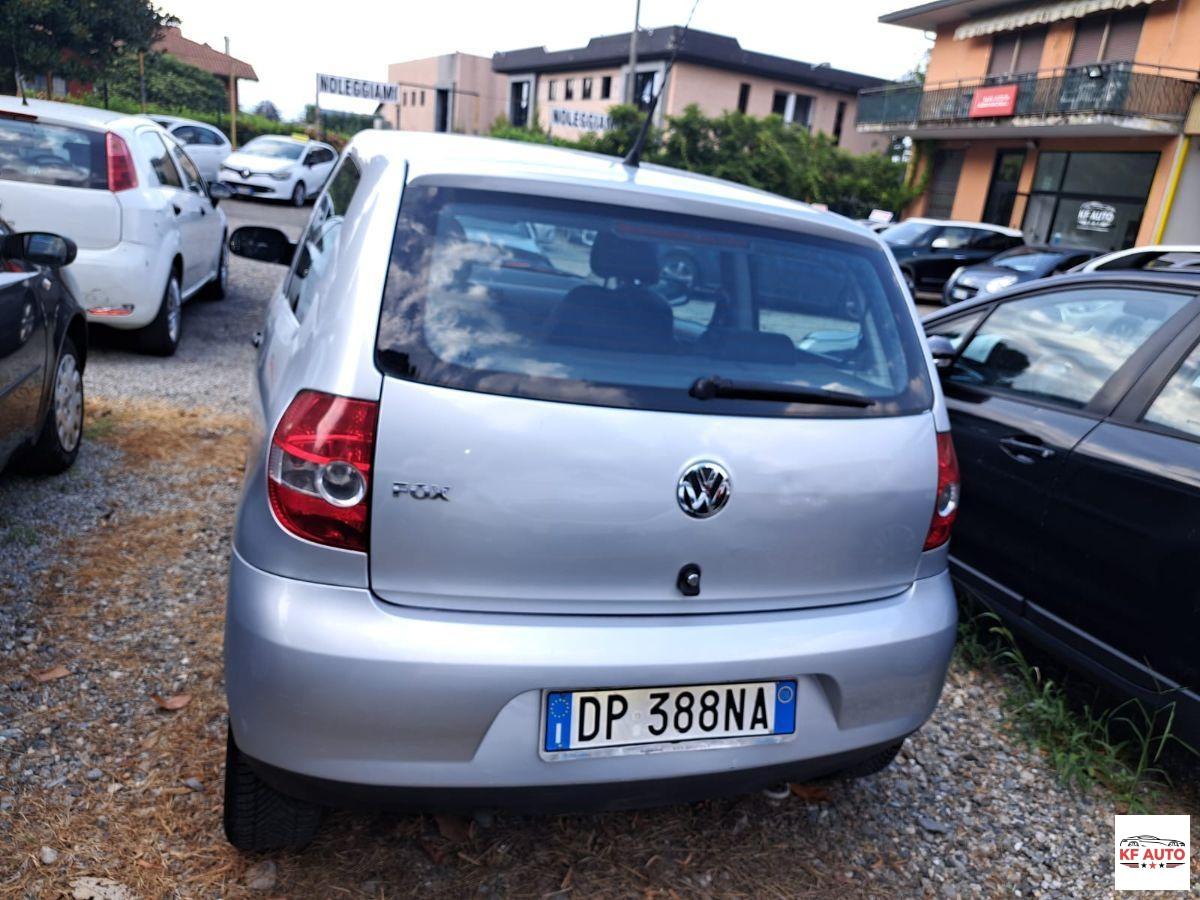 VOLKSWAGEN - Fox - Easy