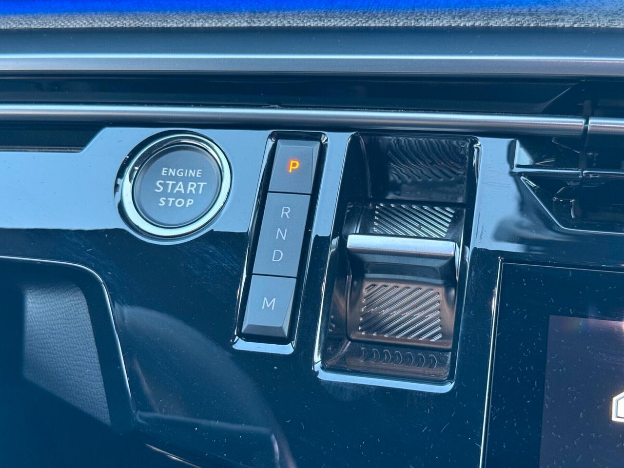 Peugeot 3008 Hybrid 136 e-DCS6 GT LINE - PRONTA CONSEGNA - NESSUN VINCOLO DI FINANZIAMENTO