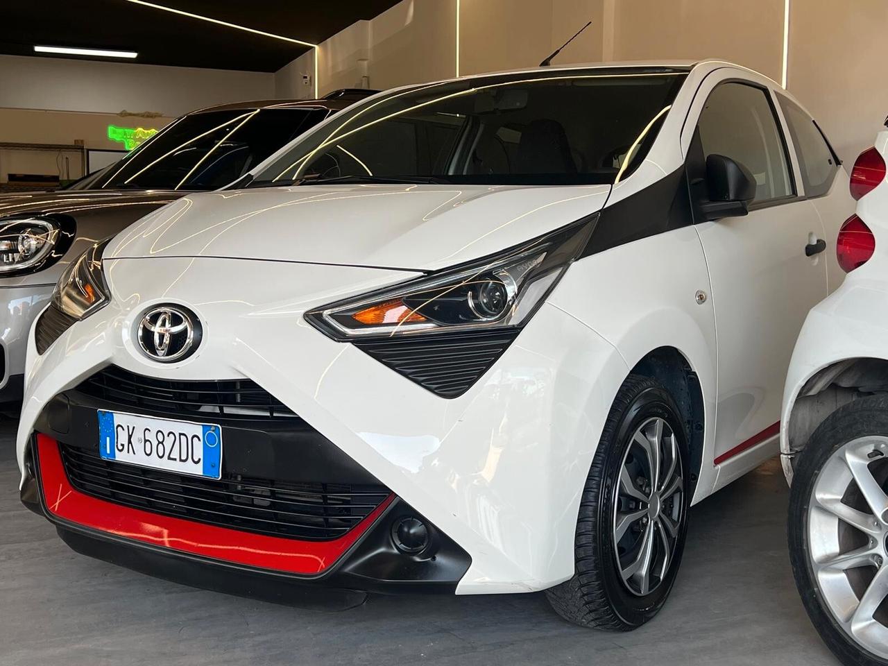 Toyota Aygo 1.0 VVT-i 72 CV 5 p*PREZZO REALE*KM CERTIFICATI IN CONTO ESPOSIZIONE