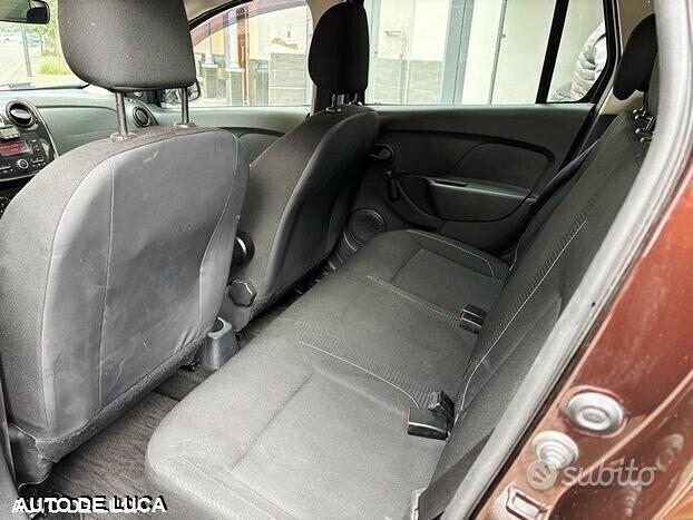 Dacia logan 900 gpl serie laureate certificat nuov