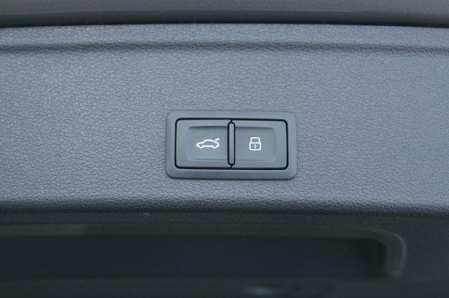 AUDI A4 allroad 40 TDI 204 CV S tronic Identity Contrast