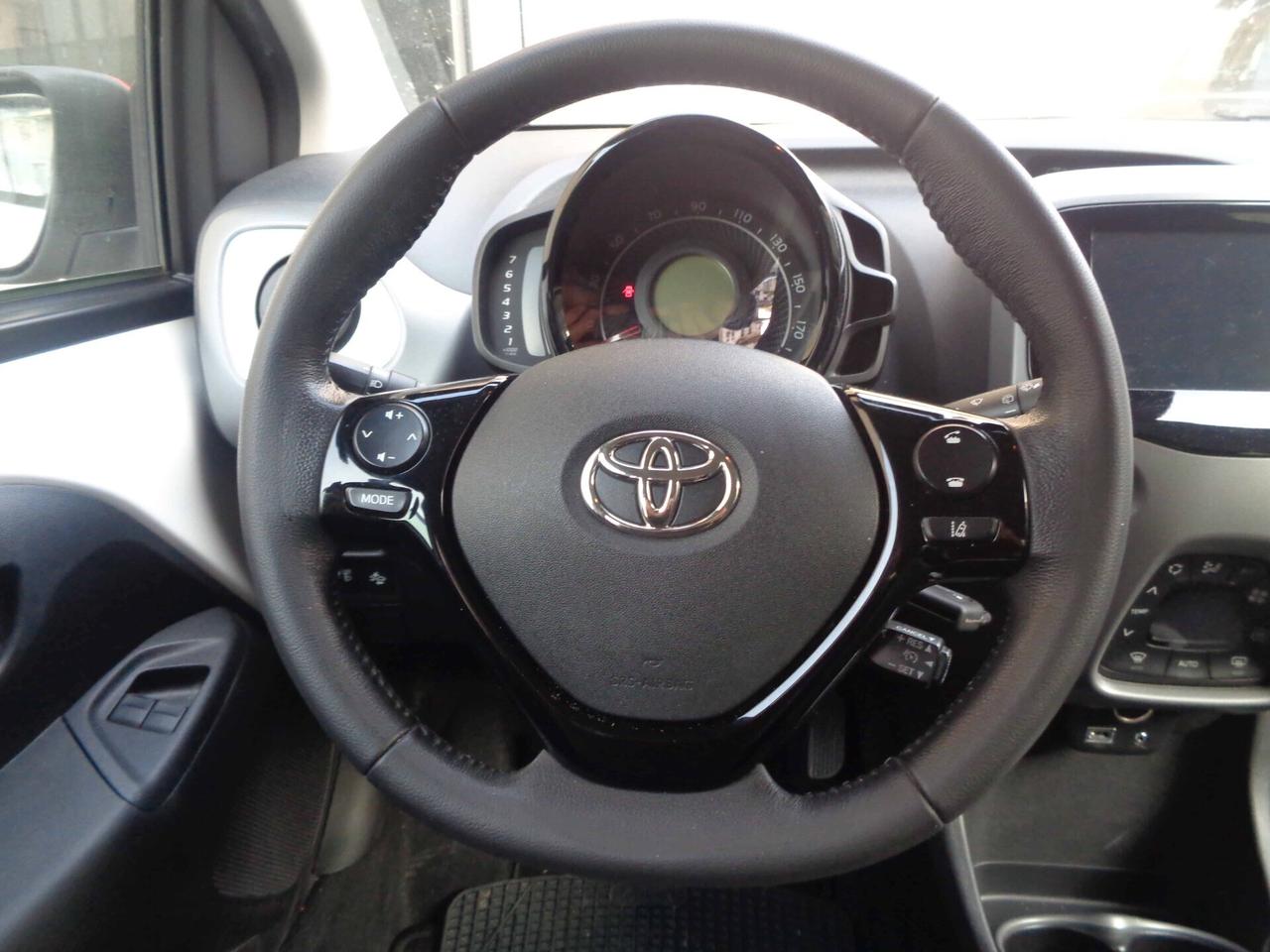Toyota Aygo Connect 1.0 VVT-i 72 CV x-wave (Finanziabile)