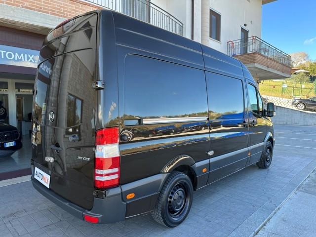 Mercedes-Benz Sprinter 311 CDI F37/33 t.alto p.m. Execut Furgone 4-door