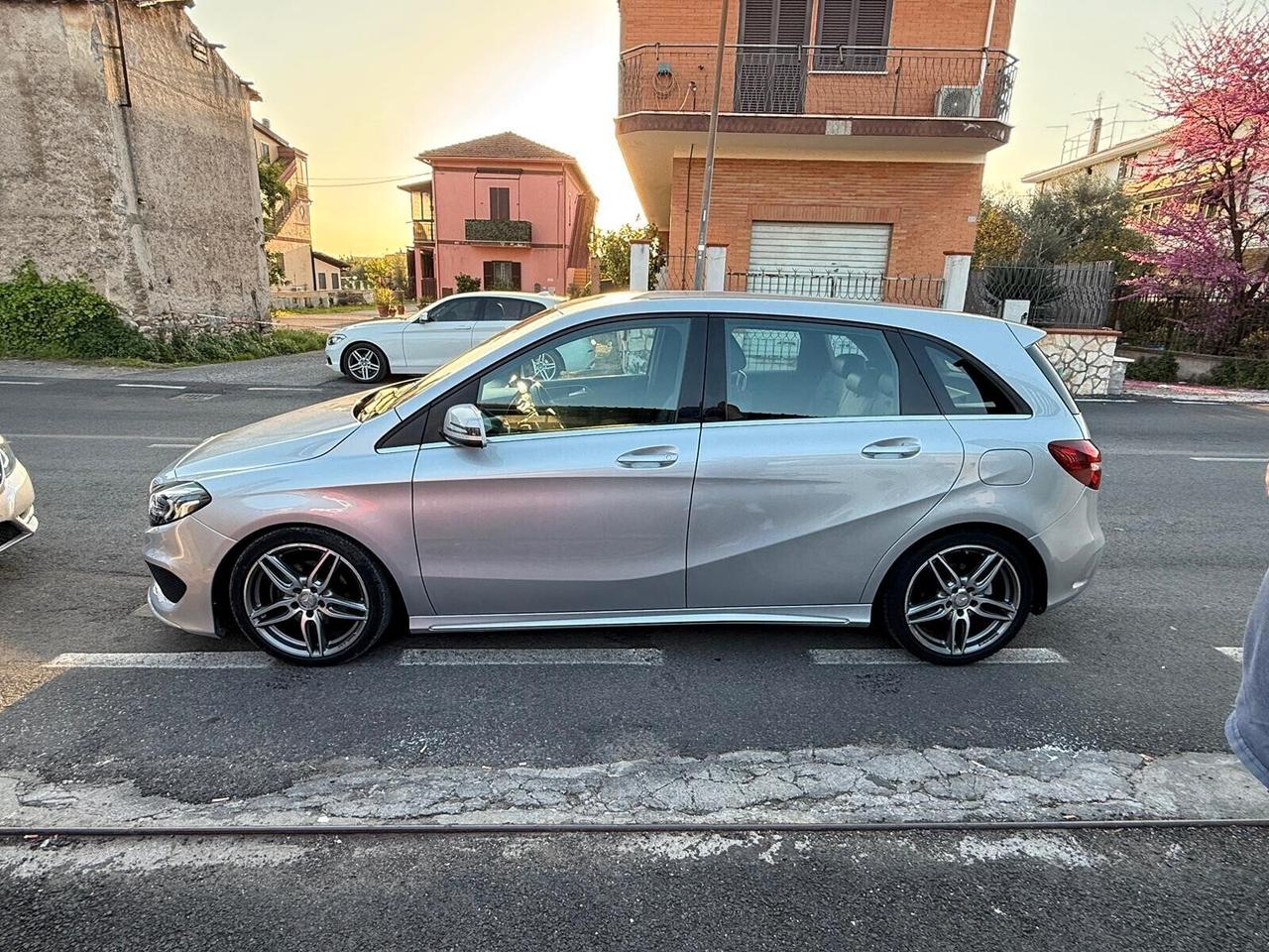 Mercedes-benz B 180 d Automatic sport AMG - Superprezzo